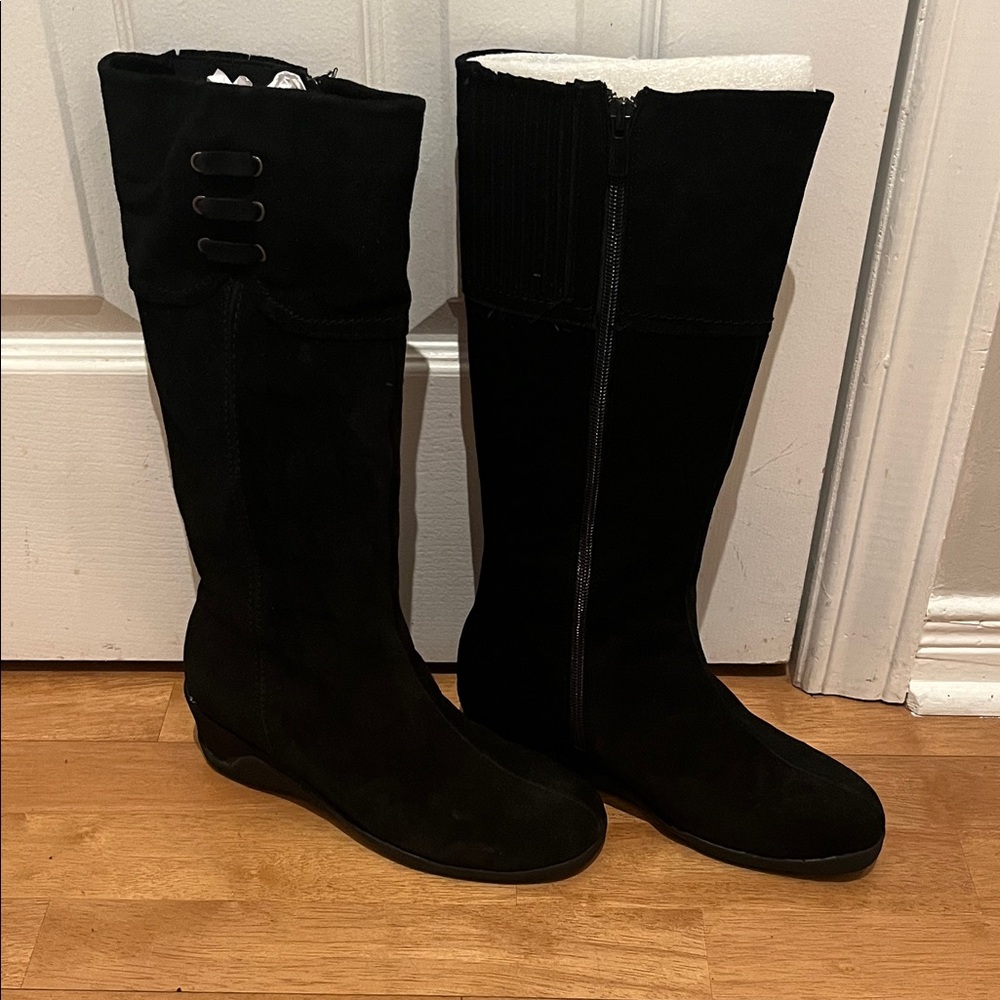 Denver Hayes Black Suede Winter Boots